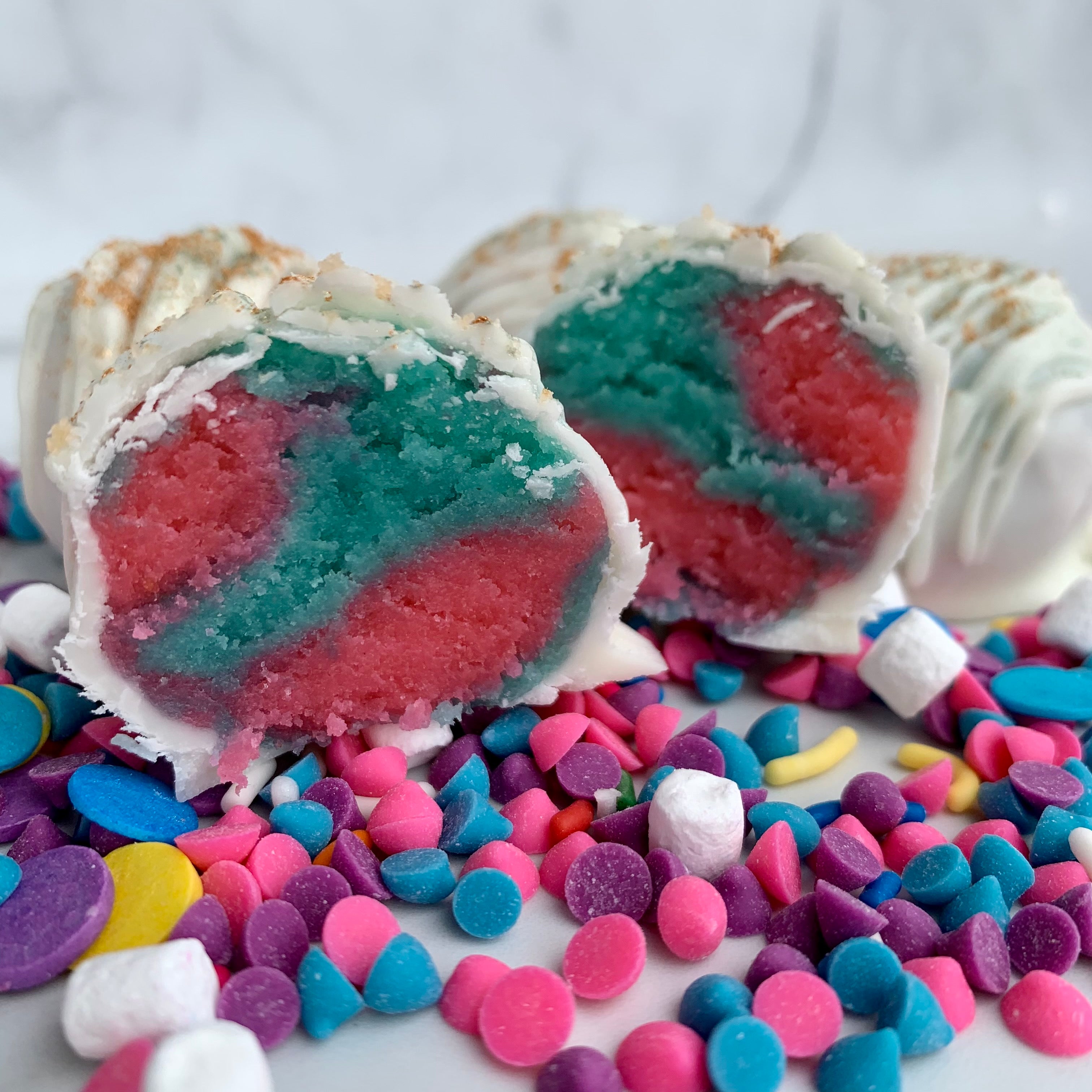 Unicorn 🦄 cake pop