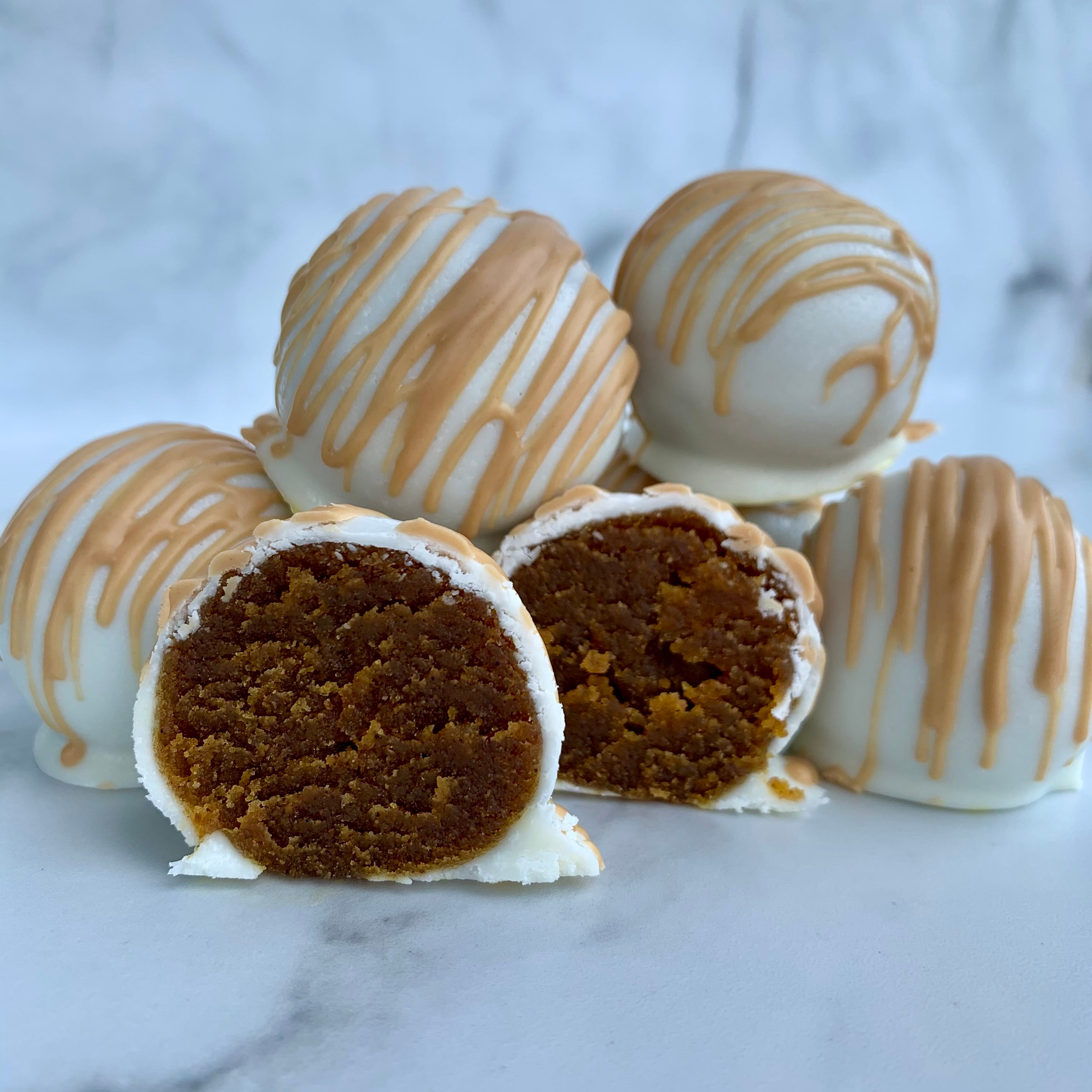 Pumpkin Spice cake pop